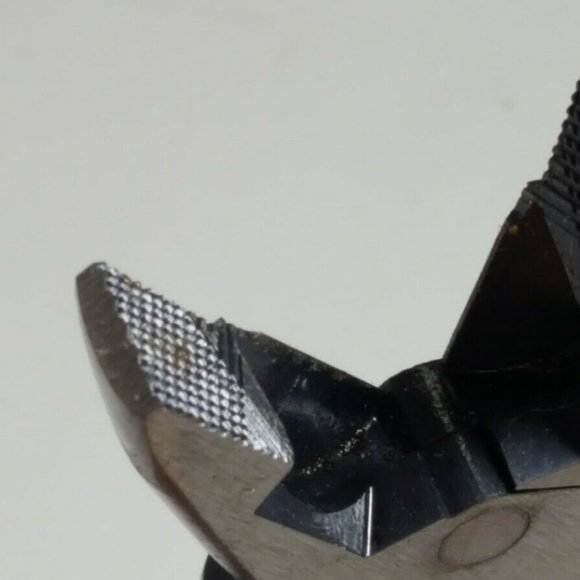 369 9" HI-LEVERAGE WIRE CUTTER LINEMAN 721CB8 - Picture 7 of 9